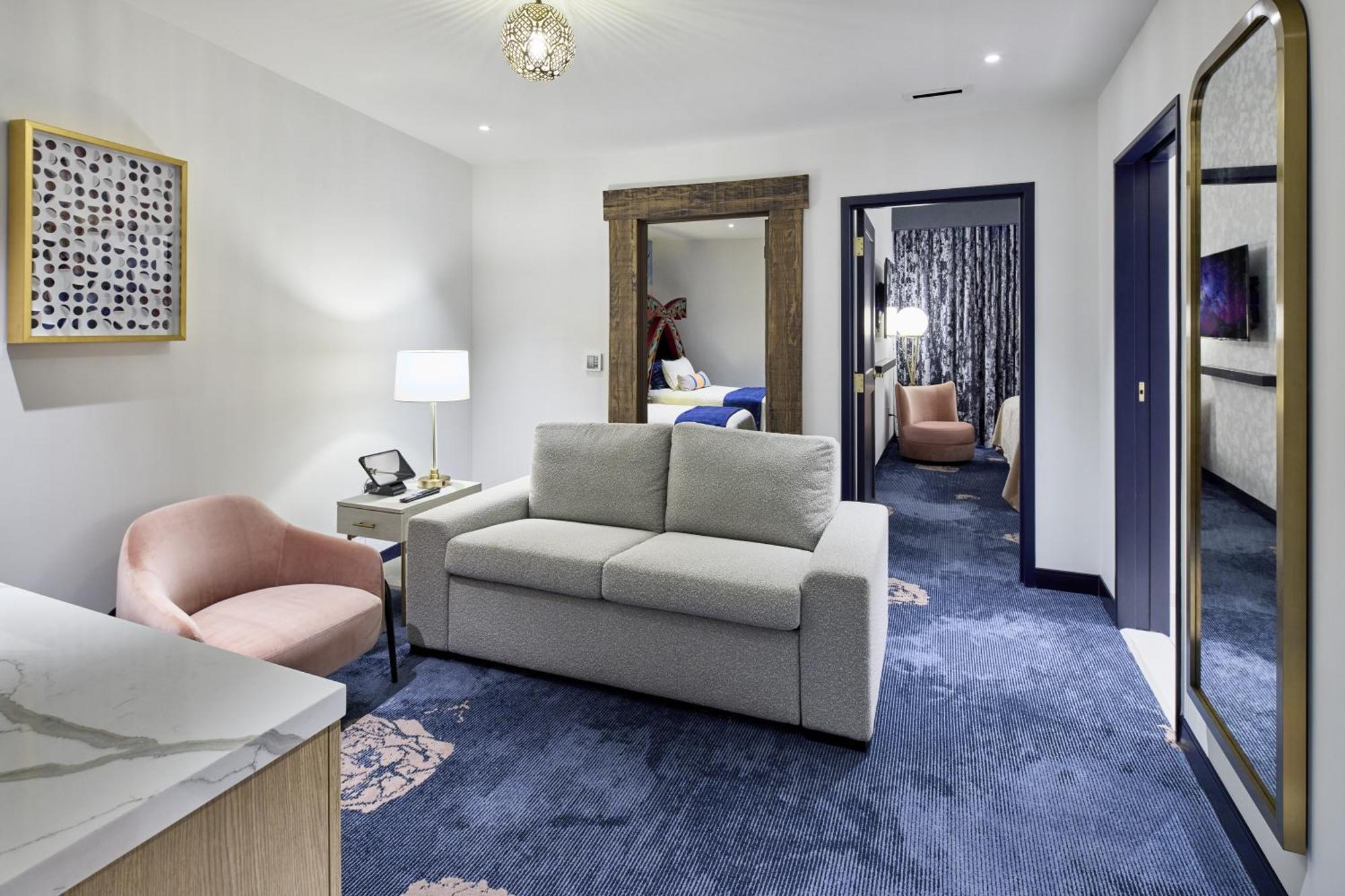Universal'S Helios Grand Hotel, A Loews Hotel Williamsburg Exterior photo