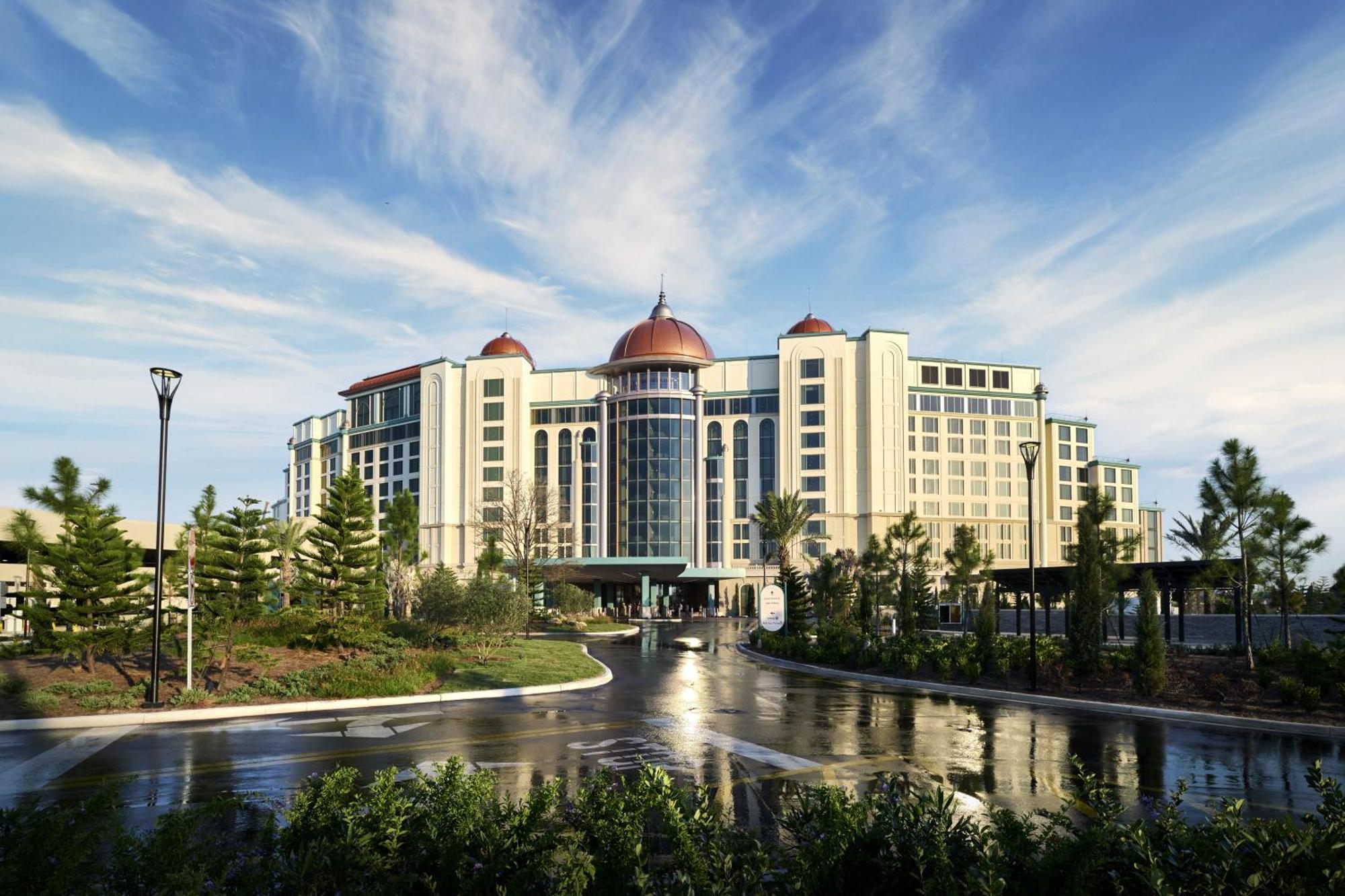 Universal'S Helios Grand Hotel, A Loews Hotel Williamsburg Exterior photo